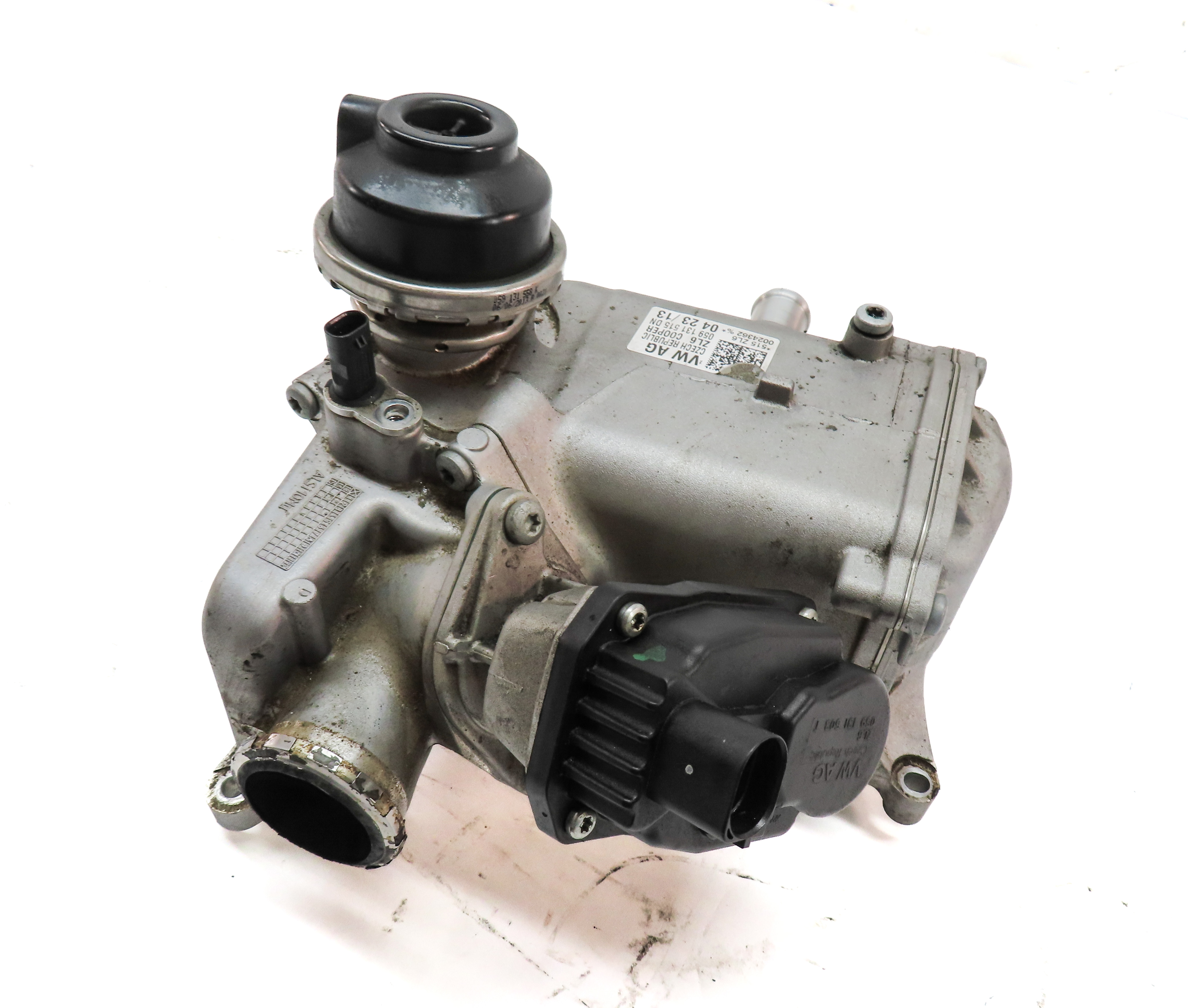 2014 AUDI A6 (C7 4G) 3.0L DIESEL (CPNB) ENGINE EGR COOLER w/ ACTUATOR — exact item pictured